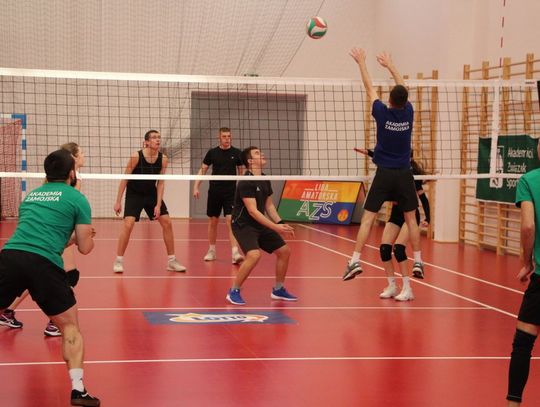 Turniej Piłki Siatkowej o Puchar Akademii Zamojskiej - galeria zdjęć