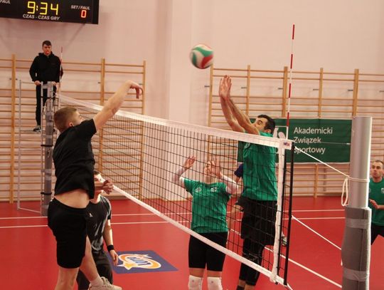 Turniej Piłki Siatkowej o Puchar Akademii Zamojskiej - galeria zdjęć