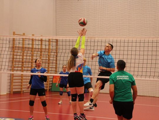 Turniej Piłki Siatkowej o Puchar Akademii Zamojskiej - galeria zdjęć