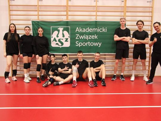 Turniej Piłki Siatkowej o Puchar Akademii Zamojskiej - galeria zdjęć