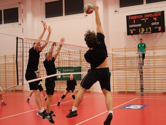 Turniej Piłki Siatkowej o Puchar Akademii Zamojskiej - galeria zdjęć