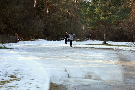 Zimowy Bieg Chrząszcza w Kawęczynku - galeria zdjęć