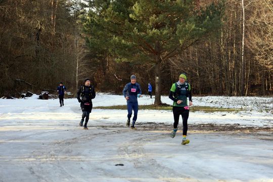 Zimowy Bieg Chrząszcza w Kawęczynku - galeria zdjęć