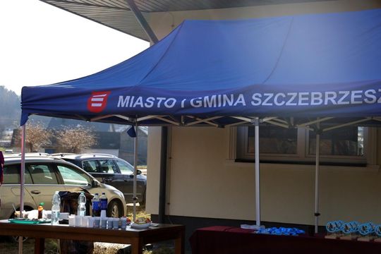 Zimowy Bieg Chrząszcza w Kawęczynku - galeria zdjęć