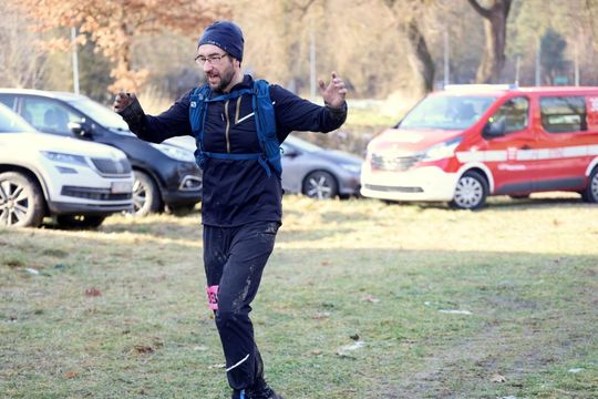 Zimowy Bieg Chrząszcza w Kawęczynku - galeria zdjęć