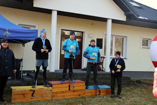 Zimowy Bieg Chrząszcza w Kawęczynku - galeria zdjęć