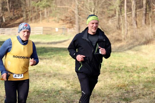 Zimowy Bieg Chrząszcza w Kawęczynku - galeria zdjęć