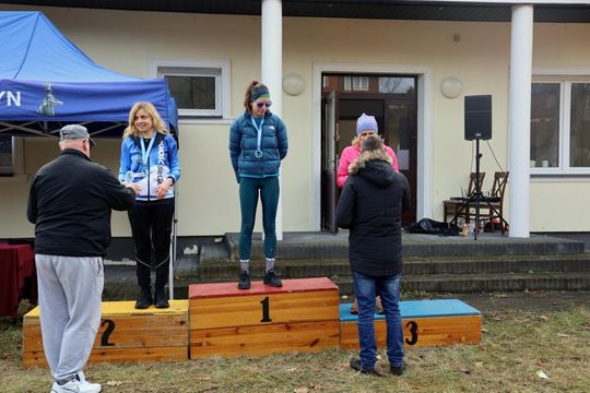 Zimowy Bieg Chrząszcza w Kawęczynku - galeria zdjęć