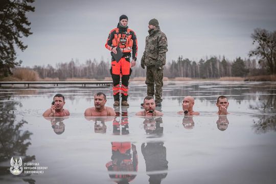 Ekstremalne szkolenie żołnierzy w Janowie Lubelskim - galeria zdjęć