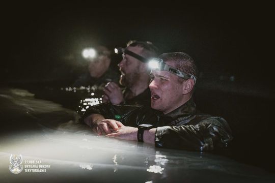 Ekstremalne szkolenie żołnierzy w Janowie Lubelskim - galeria zdjęć