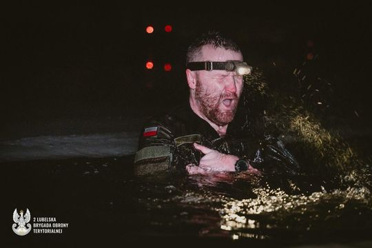 Ekstremalne szkolenie żołnierzy w Janowie Lubelskim - galeria zdjęć