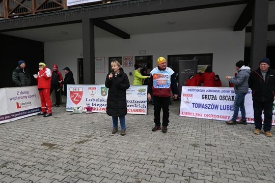 Otwarte Mistrzostwa w biegach narciarskich na Białej Górze - galeria zdjęć