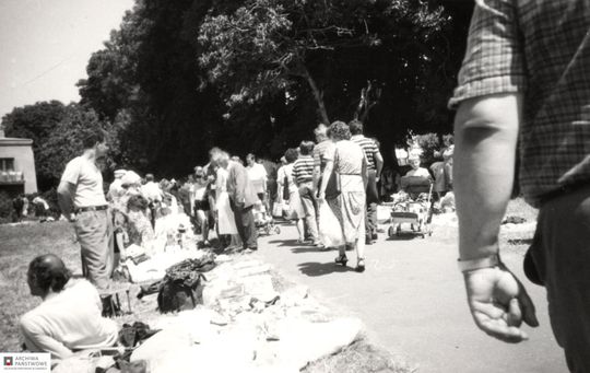 Zamość na archiwalnych fotografiach: Stary bazarek przy parku - galeria zdjęć Zamość na archiwalnych fotografiach: Stary bazarek przy parku - galeria zdjęć