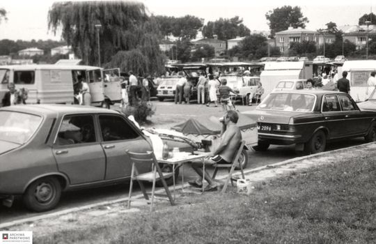 Zamość na archiwalnych fotografiach: Stary bazarek przy parku - galeria zdjęć Zamość na archiwalnych fotografiach: Stary bazarek przy parku - galeria zdjęć