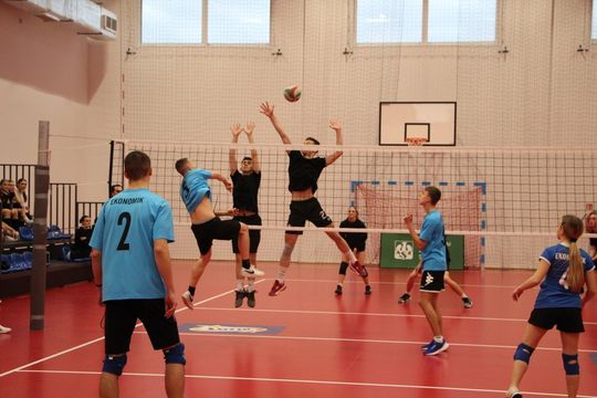 Turniej Piłki Siatkowej o Puchar Akademii Zamojskiej - galeria zdjęć