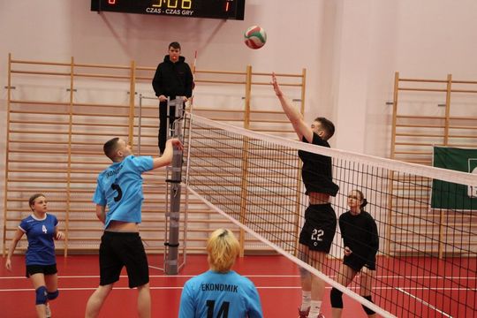 Turniej Piłki Siatkowej o Puchar Akademii Zamojskiej - galeria zdjęć Turniej Piłki Siatkowej o Puchar Akademii Zamojskiej - galeria zdjęć