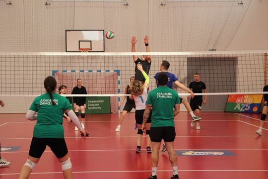 Turniej Piłki Siatkowej o Puchar Akademii Zamojskiej - galeria zdjęć