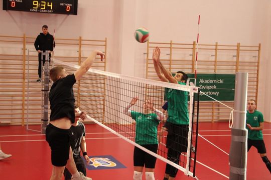 Turniej Piłki Siatkowej o Puchar Akademii Zamojskiej - galeria zdjęć