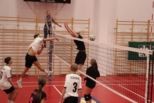 Turniej Piłki Siatkowej o Puchar Akademii Zamojskiej - galeria zdjęć Turniej Piłki Siatkowej o Puchar Akademii Zamojskiej - galeria zdjęć
