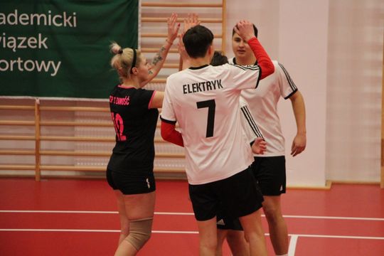 Turniej Piłki Siatkowej o Puchar Akademii Zamojskiej - galeria zdjęć