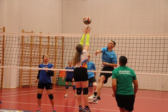 Turniej Piłki Siatkowej o Puchar Akademii Zamojskiej - galeria zdjęć