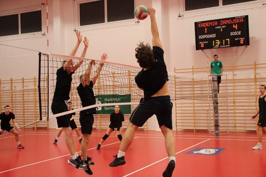 Turniej Piłki Siatkowej o Puchar Akademii Zamojskiej - galeria zdjęć Turniej Piłki Siatkowej o Puchar Akademii Zamojskiej - galeria zdjęć