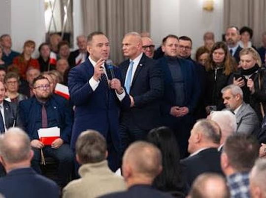 Zamość: Karol Nawrocki spotkał się z wyborcami - galeria zdjęć