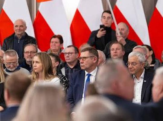 Zamość: Karol Nawrocki spotkał się z wyborcami - galeria zdjęć