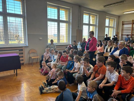 Pożegnanie Małgorzaty Kulas. Ceniona nauczycielka przeszła na emeryturę - galeria zdjęć