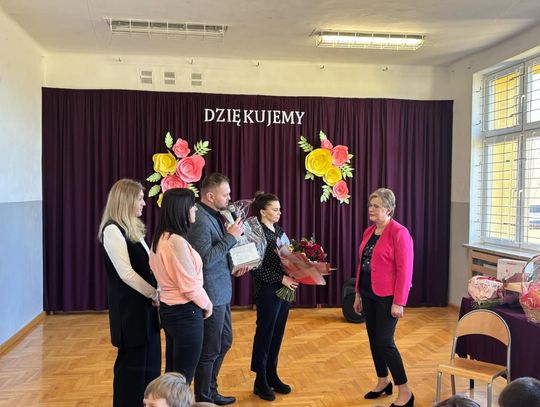 Pożegnanie Małgorzaty Kulas. Ceniona nauczycielka przeszła na emeryturę - galeria zdjęć