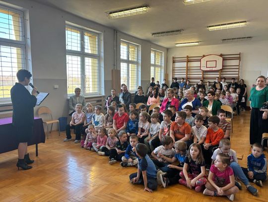 Pożegnanie Małgorzaty Kulas. Ceniona nauczycielka przeszła na emeryturę - galeria zdjęć