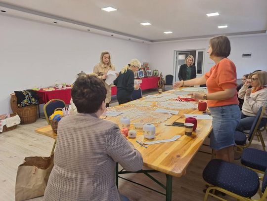 Lubycza Królewska: Twórcze spotkanie z szydełkowaniem - galeria zdjęć