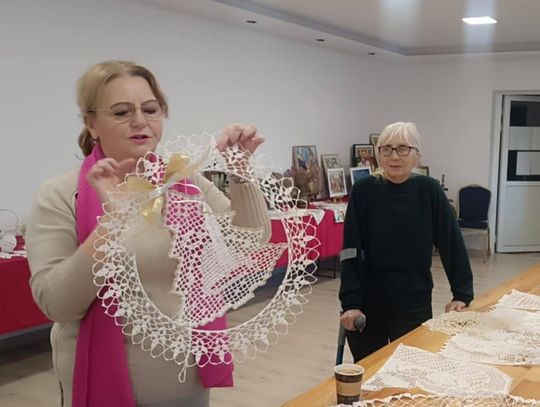 Twórcze spotkanie z szydełkowaniem w Lubyczy Królewskiej [ZDJĘCIA]