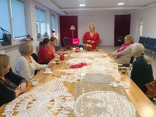 Lubycza Królewska: Twórcze spotkanie z szydełkowaniem - galeria zdjęć