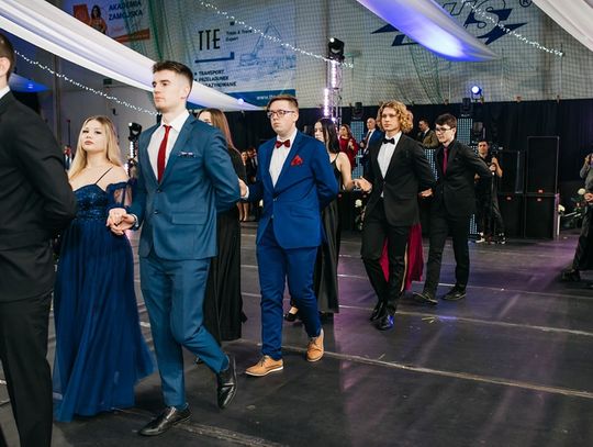 Studniówka I LO im. Jana Zamoyskiego w Zamościu - galeria zdjęć