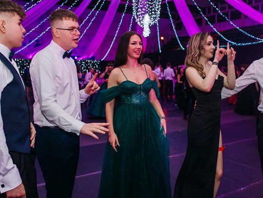 Studniówka I LO im. Jana Zamoyskiego w Zamościu - galeria zdjęć