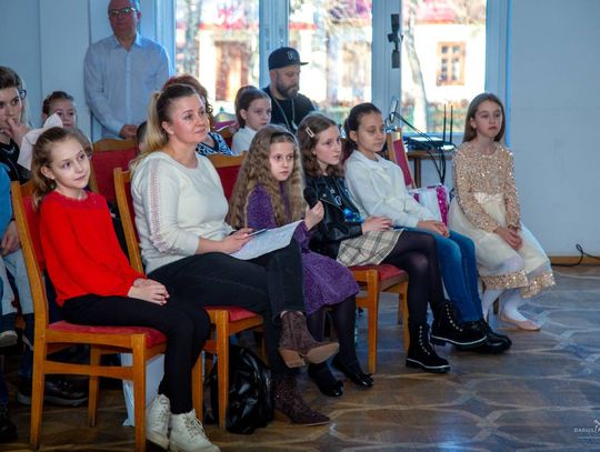 Hrubieszów: Nagrody w konkursach "W grudniowy dzień" i "Filmowy Kalendarz Adwentowy" [ZDJĘCIA]
