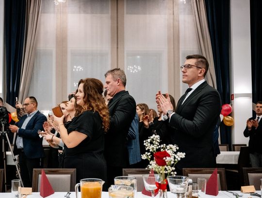 Studniówka Zespołu Szkół i Placówek Oświatowych w Zwierzyńcu - galeria zdjęć