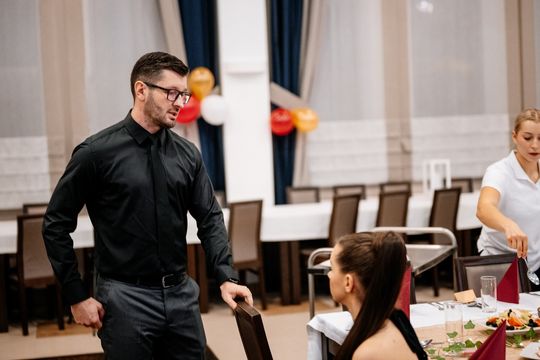 Studniówka Zespołu Szkół i Placówek Oświatowych w Zwierzyńcu - galeria zdjęć