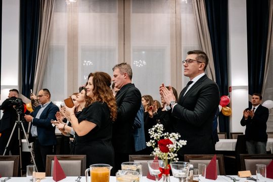 Studniówka Zespołu Szkół i Placówek Oświatowych w Zwierzyńcu - galeria zdjęć