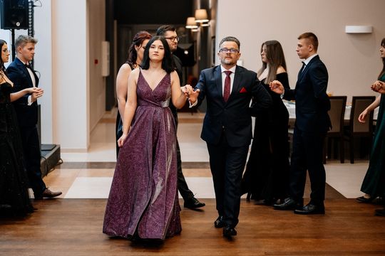 Studniówka Zespołu Szkół i Placówek Oświatowych w Zwierzyńcu - galeria zdjęć