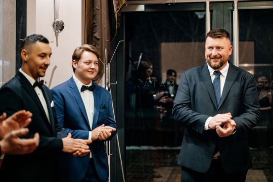 Studniówka Zespołu Szkół i Placówek Oświatowych w Zwierzyńcu - galeria zdjęć