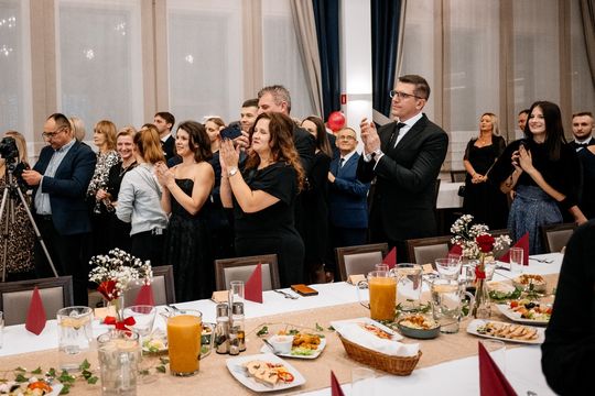 Studniówka Zespołu Szkół i Placówek Oświatowych w Zwierzyńcu - galeria zdjęć