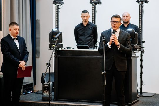 Studniówka Zespołu Szkół i Placówek Oświatowych w Zwierzyńcu - galeria zdjęć