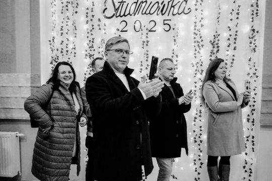 Studniówka Zespołu Szkół i Placówek Oświatowych w Zwierzyńcu - galeria zdjęć