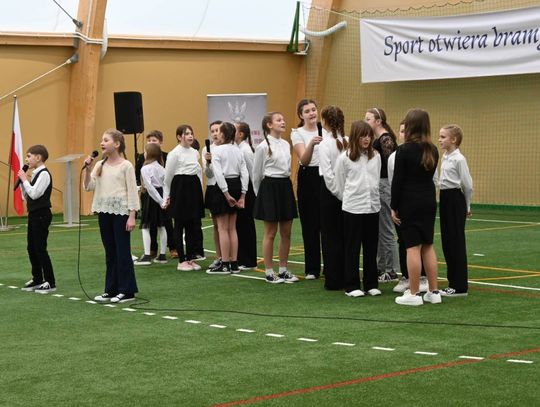 Otwarcie hali sportowej w Majdanie Górnym - galeria zdjęć