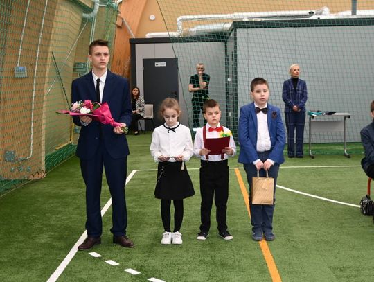 Otwarcie hali sportowej w Majdanie Górnym - galeria zdjęć