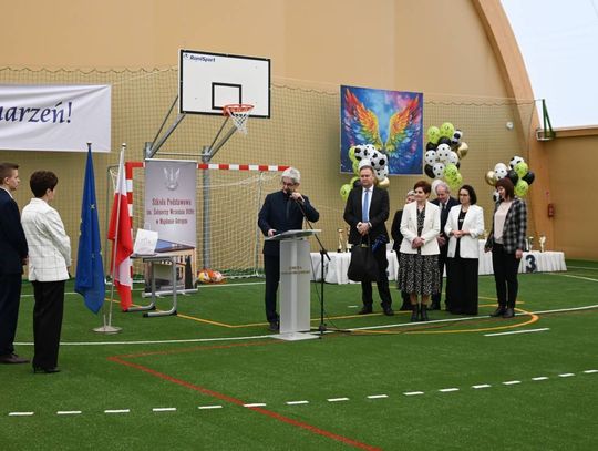 Otwarcie hali sportowej w Majdanie Górnym - galeria zdjęć