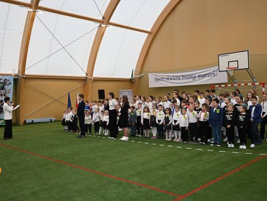 Otwarcie hali sportowej w Majdanie Górnym - galeria zdjęć