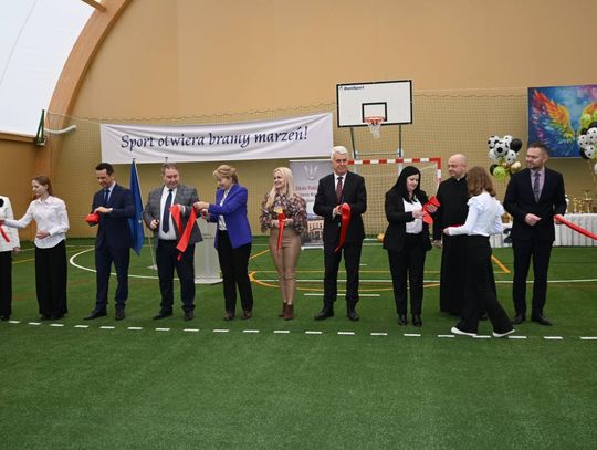 Otwarcie hali sportowej w Majdanie Górnym - galeria zdjęć
